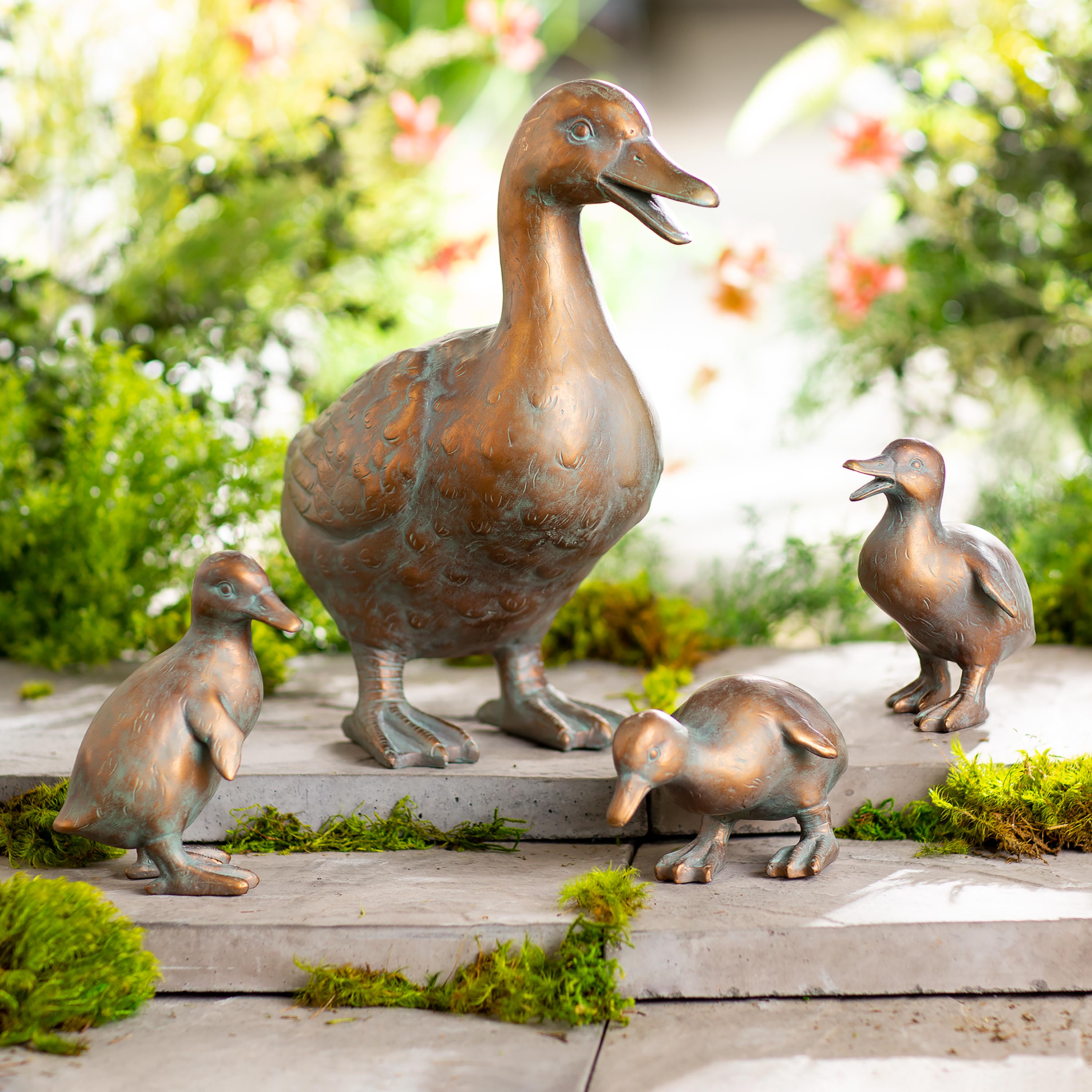 Duck Family with Mother and Three Babies, Set of 4