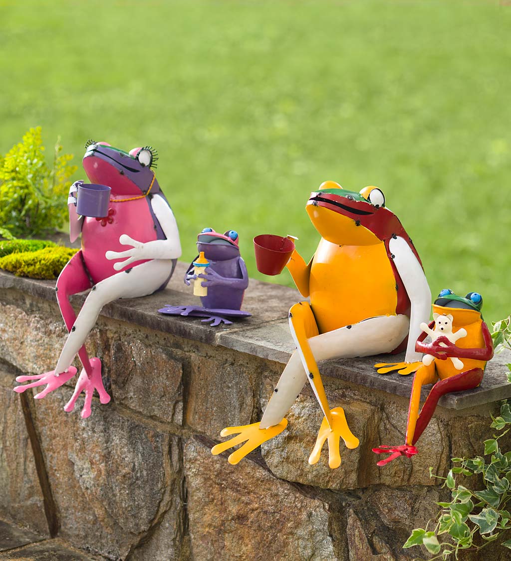 Recycled Metal Frog Family Garden Art Statues