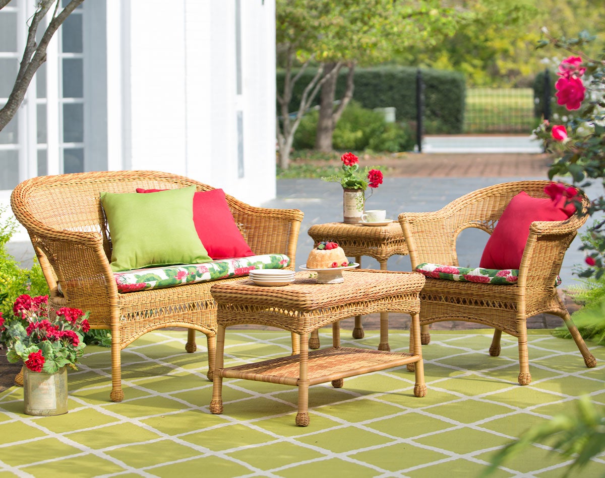 Easy Care Resin Wicker Love Seat