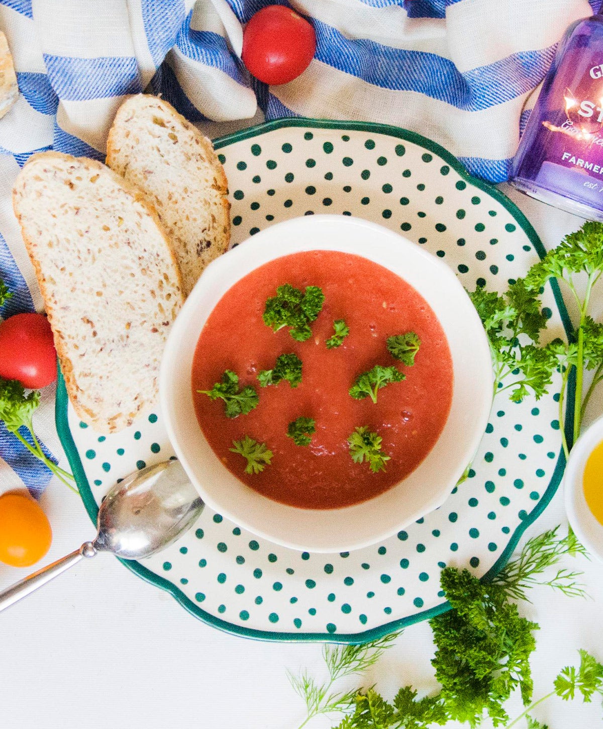 Gazpacho soap with bread