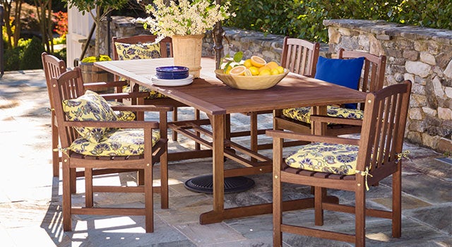 best outdoor wood furniture